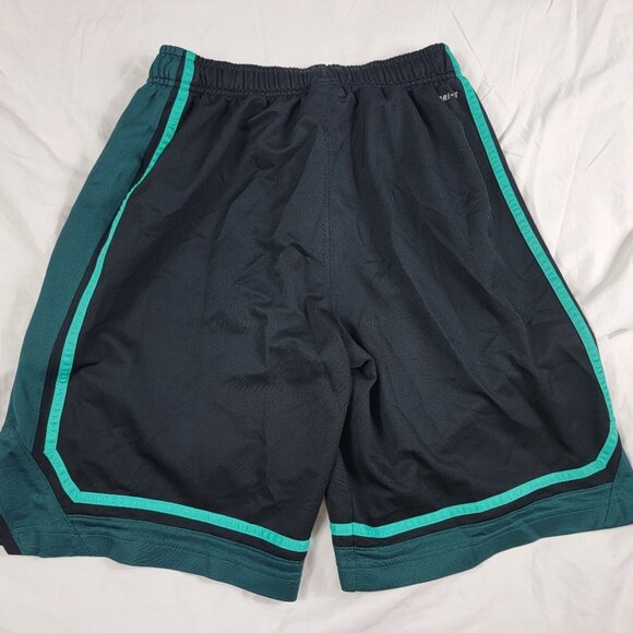 Nike Dri Fit Mens Large Black Green Athletic Shorts Casual Running Gym Training - Picture 2 of 12